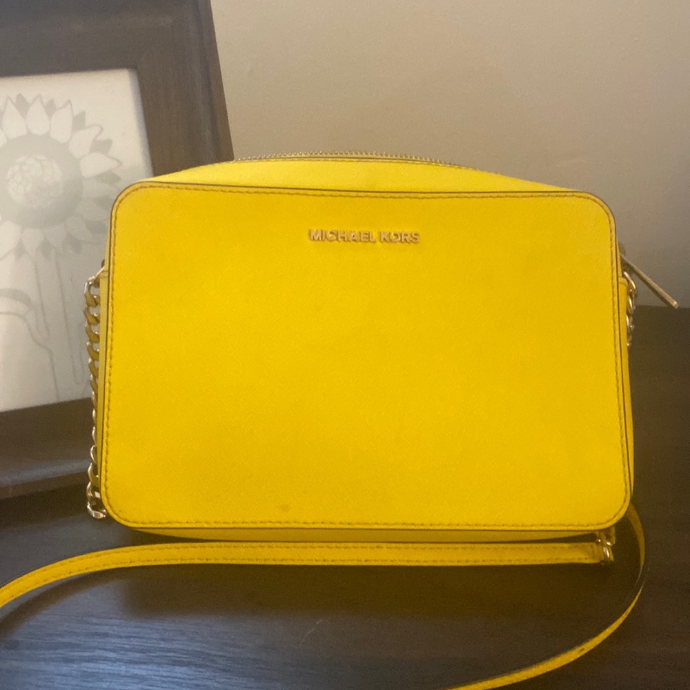 Michael Kors Small Boxy Crossbody - Yellow